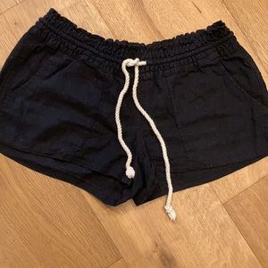 Roxy black linen shorts